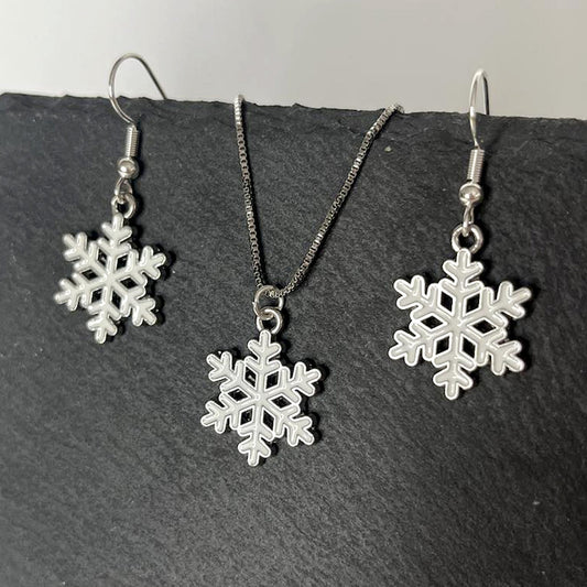 White Snowflake Earrings & Necklace